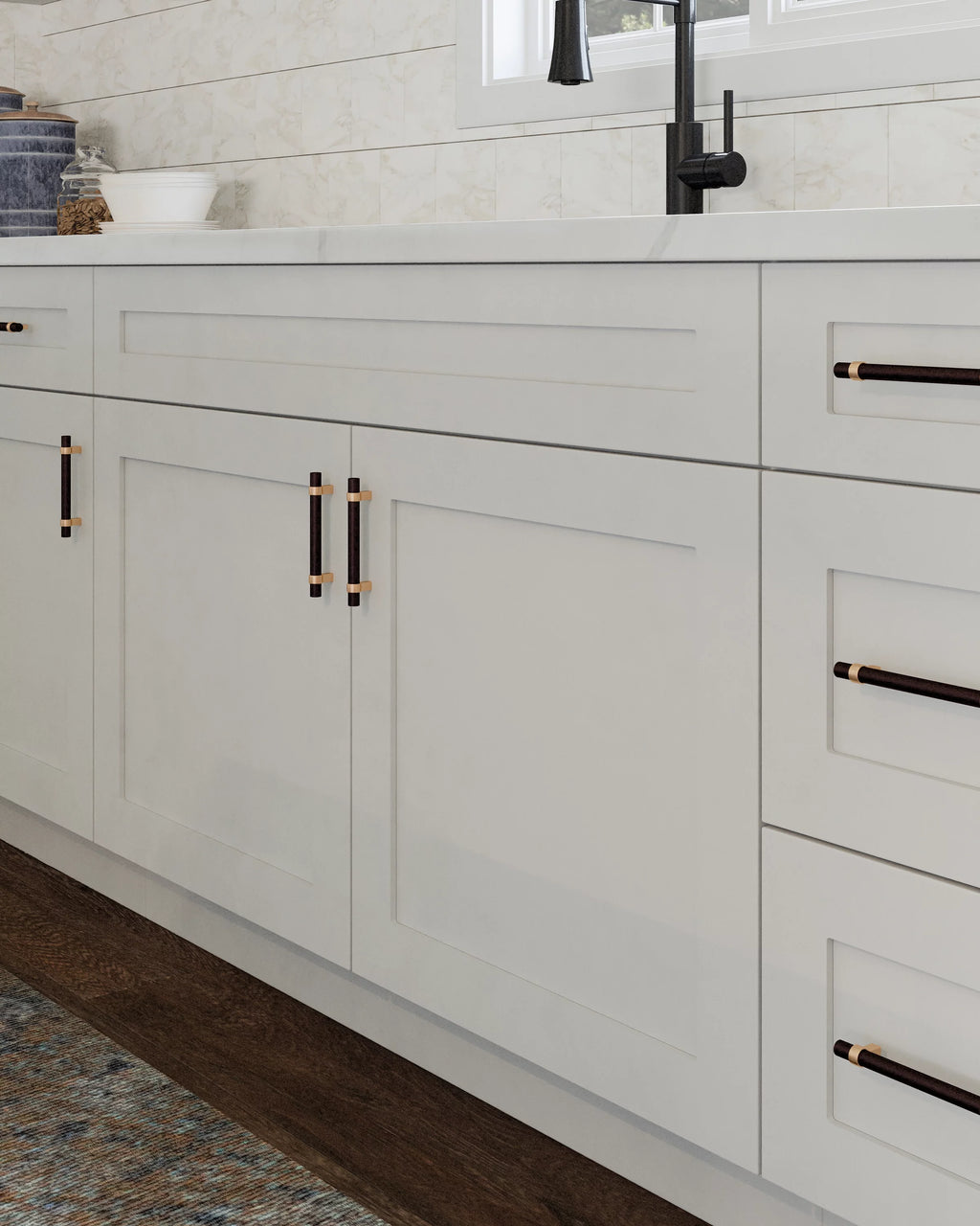 White Shaker Style Wall Kitchen Cabinet 33x36x12 V260300