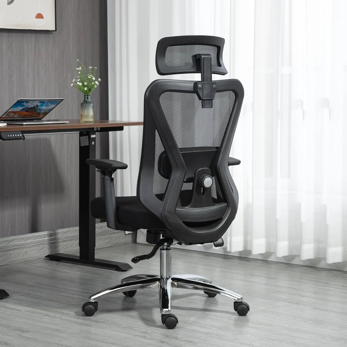 Black Mesh Ergonomic High Back Office Chair with Lumbar Support Y4900