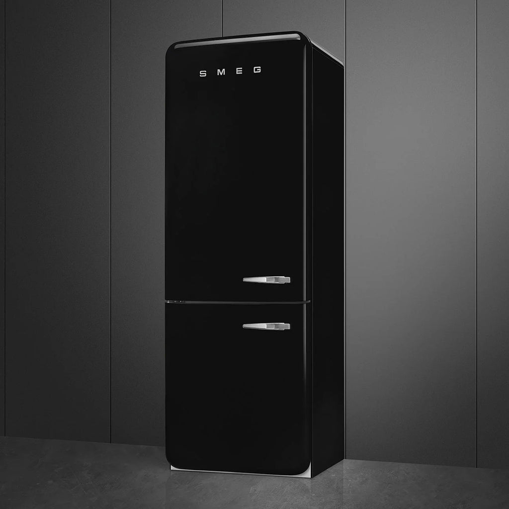 28 INCH WIDTH 18 CU FT Fridge I46394
