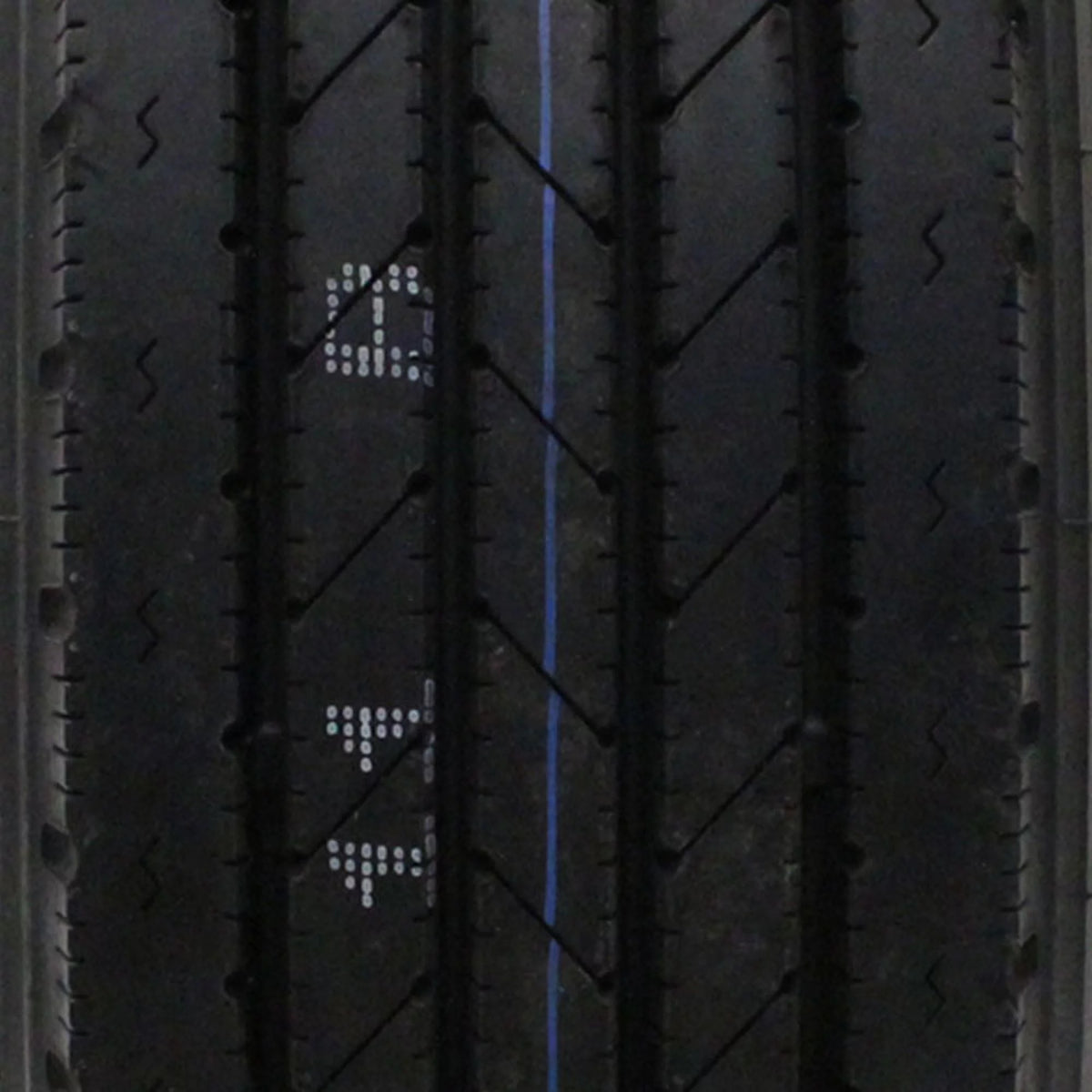 225/70R19.5 Commercial Tire W382