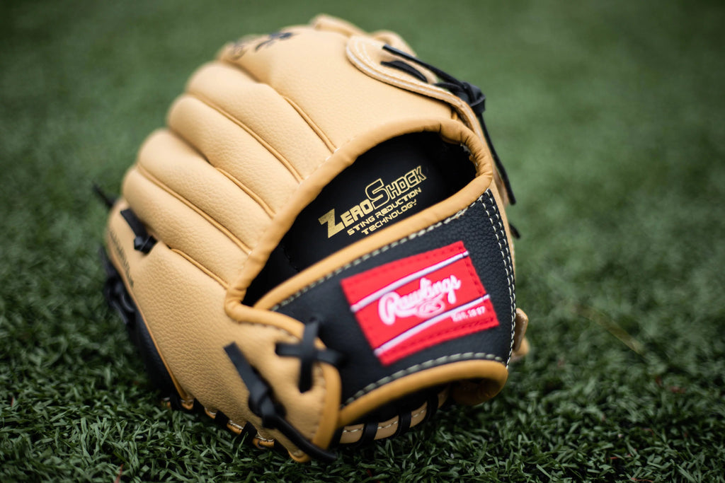 11.5-inch Glove Right Hand Throw C823974